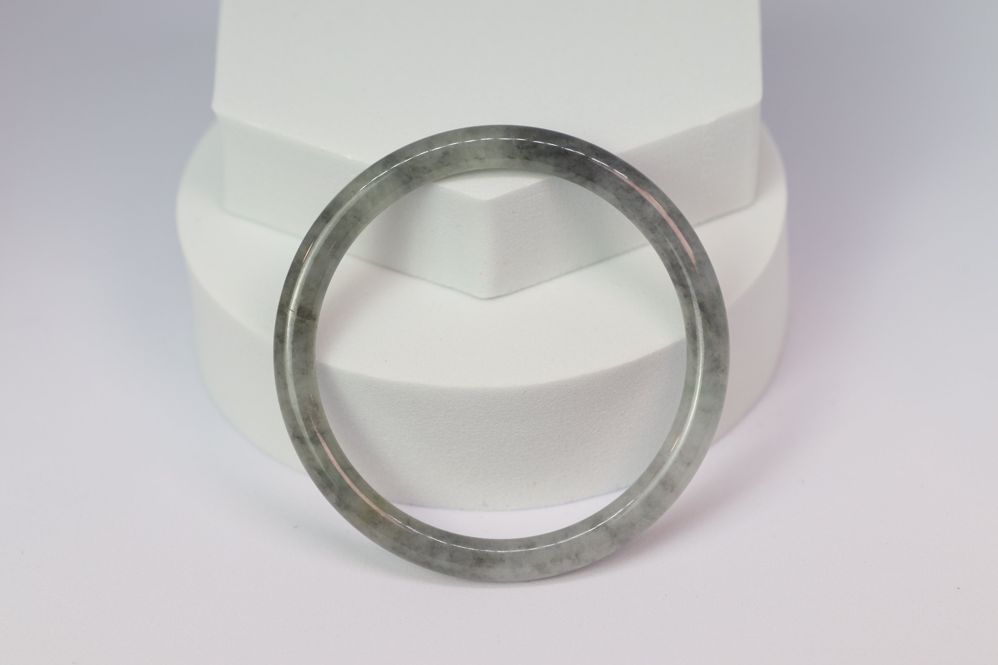 Gray Jade Bangle – 52.7mm