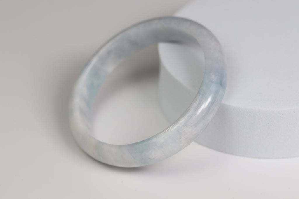Blue Sky with Floating Cloud Jade Bangle – 55.2mm (BS-FC-01)