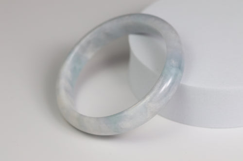 Blue Sky with Floating Cloud Jade Bangle – 55.2mm (BS-FC-01)