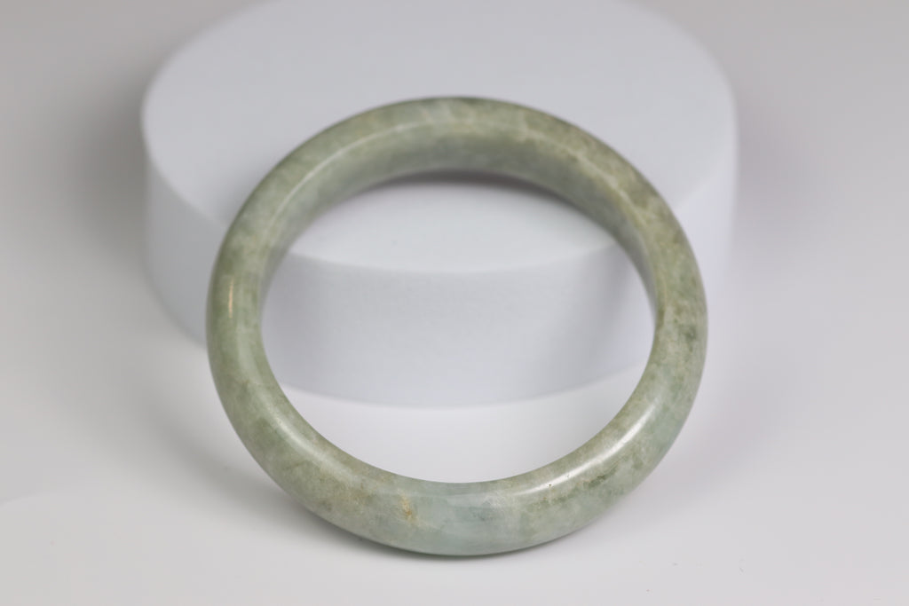 Jungle Mist Jade Bangle – 55.2mm (JM-01)
