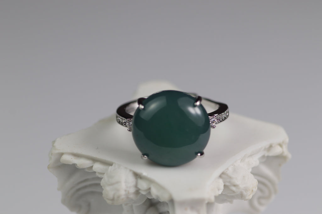 Round Cabochon Jade Ring