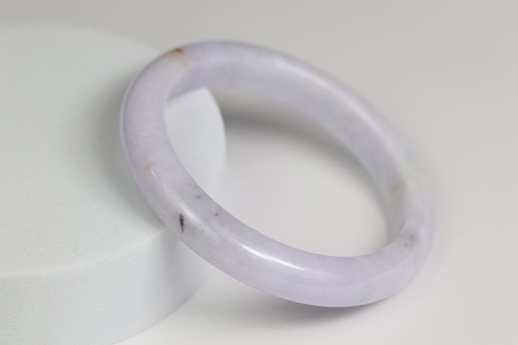 Icy Light Lavender & Yellow Satin Floating Flower Jade Bangle – 57.7mm (IL-LY-01)